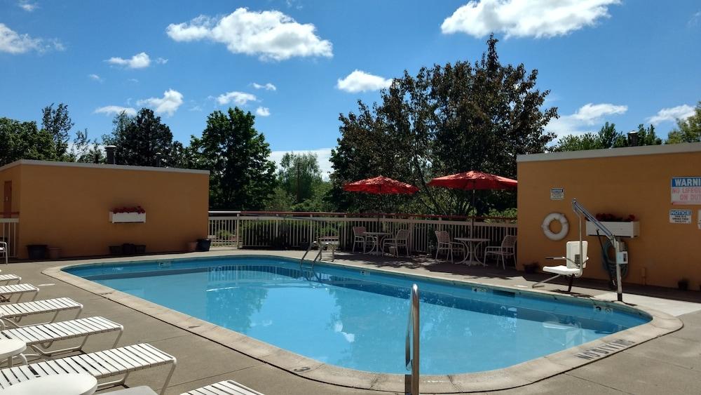 Quality Inn Colchester - Μπέρλινγκτον Εξωτερικό φωτογραφία