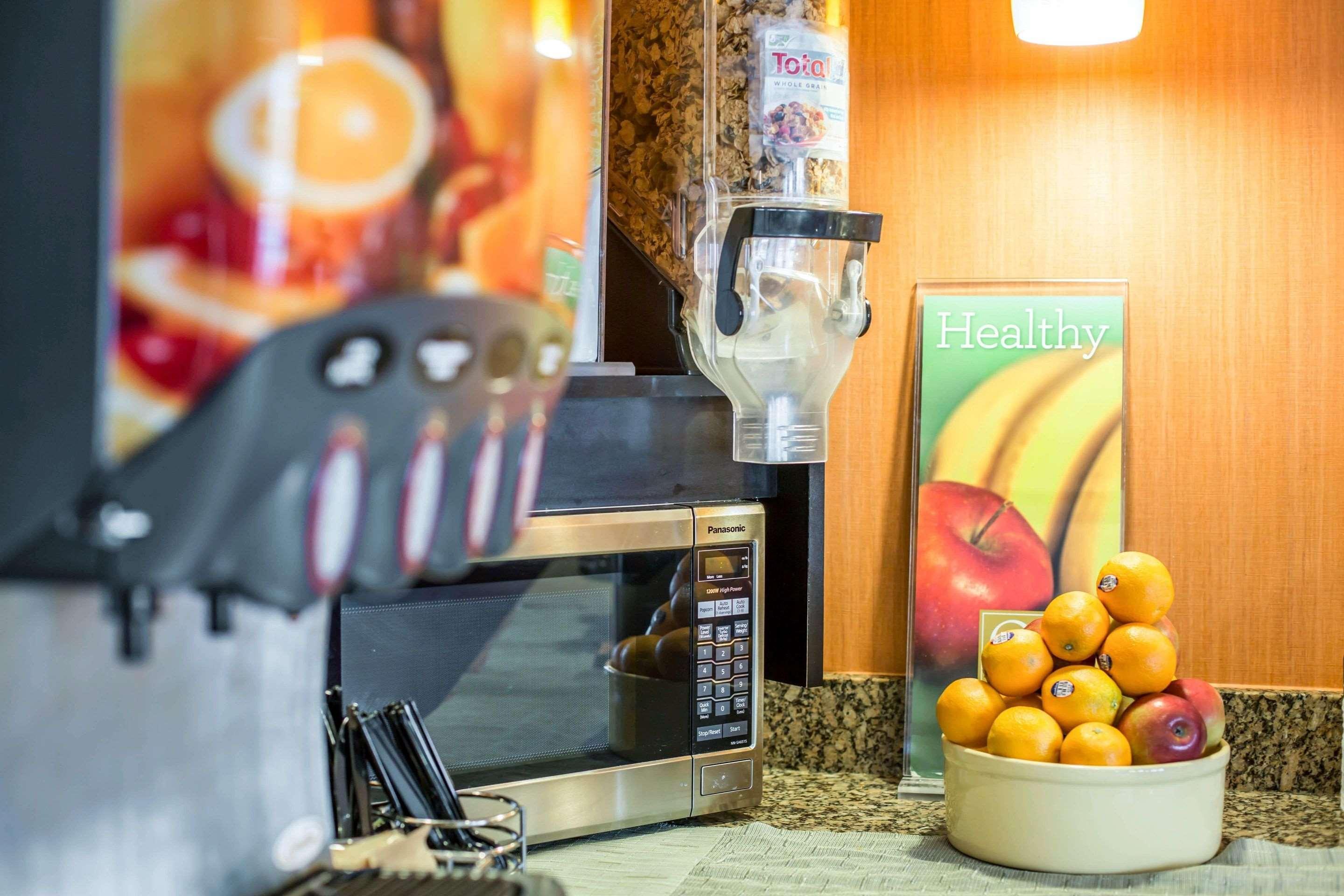 Quality Inn Colchester - Μπέρλινγκτον Εξωτερικό φωτογραφία