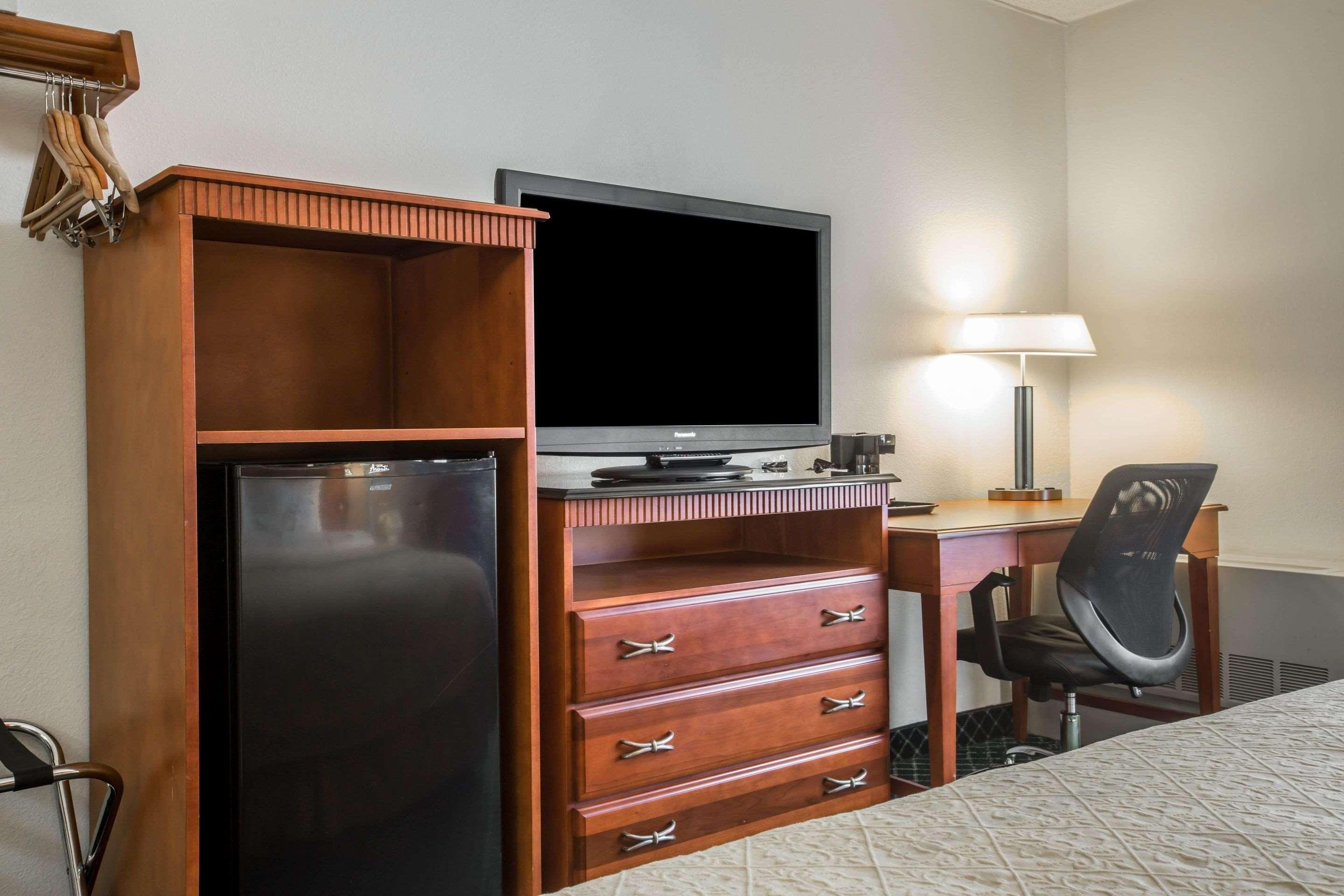 Quality Inn Colchester - Μπέρλινγκτον Εξωτερικό φωτογραφία