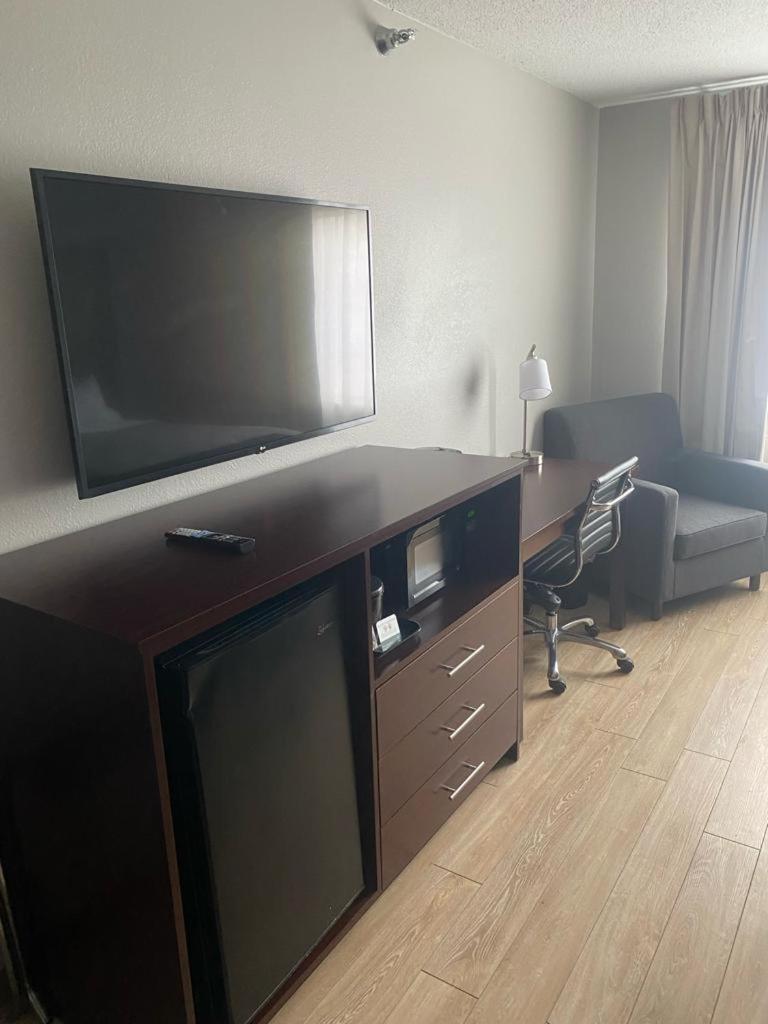 Quality Inn Colchester - Μπέρλινγκτον Εξωτερικό φωτογραφία