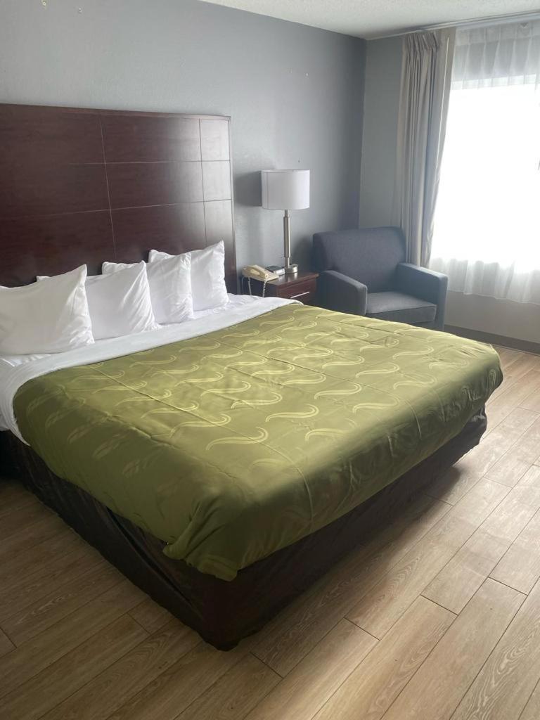 Quality Inn Colchester - Μπέρλινγκτον Εξωτερικό φωτογραφία