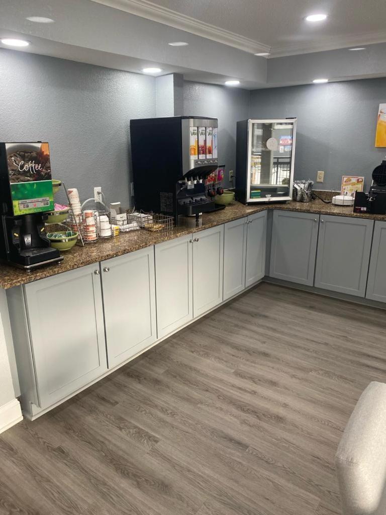 Quality Inn Colchester - Μπέρλινγκτον Εξωτερικό φωτογραφία