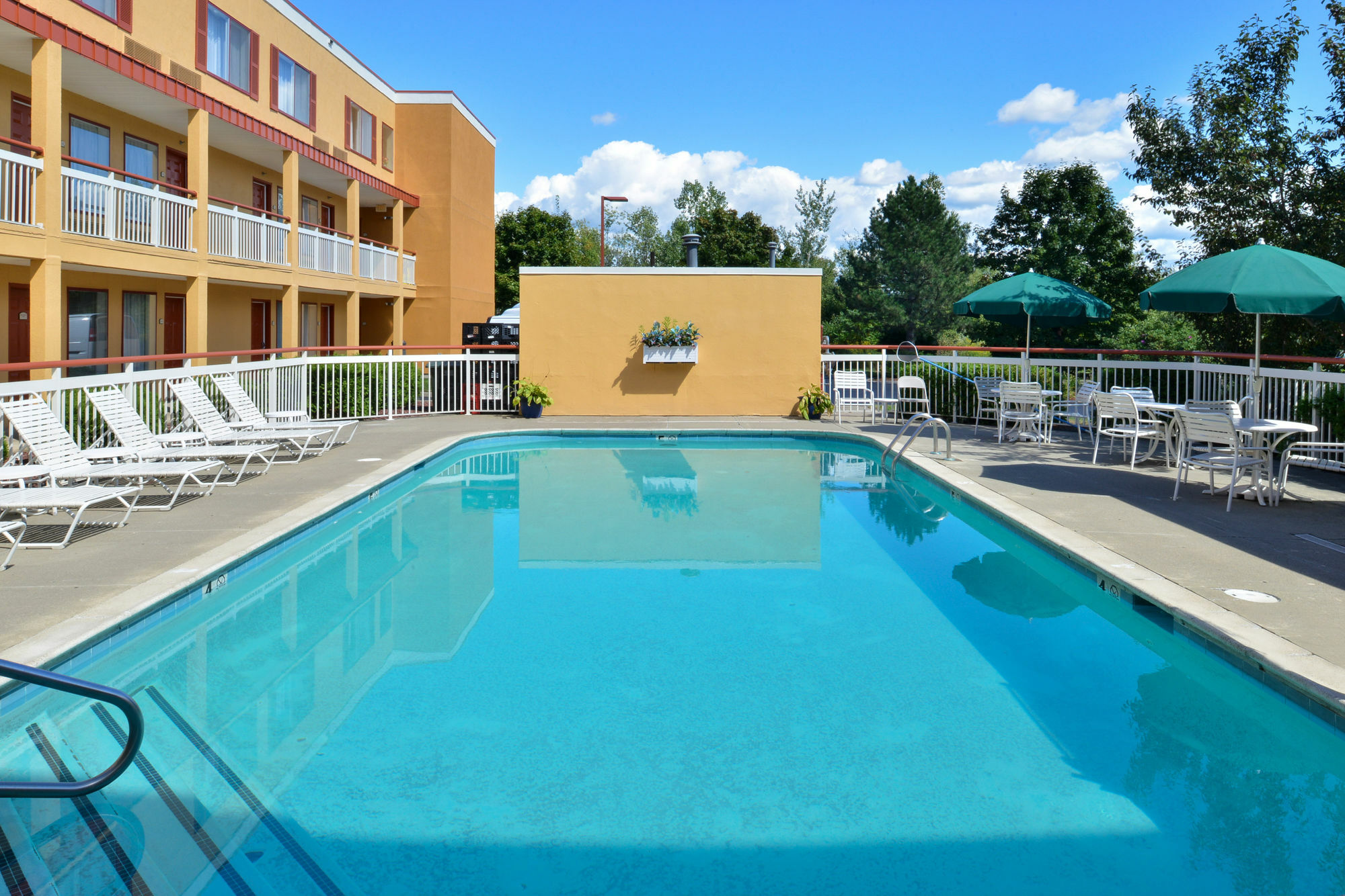Quality Inn Colchester - Μπέρλινγκτον Εξωτερικό φωτογραφία